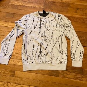 Unique Patterned Men’s Crewneck Sweater